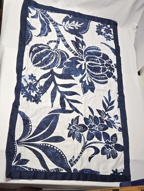 Liz Claiborne Marina Navy Blue and White King Pillow Shams Set Of 2